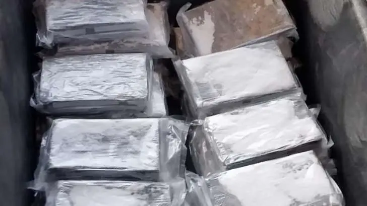 Decomisan en la frontera de Nogales casi 1.6 mdd en drogas