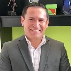 Rafael Robles Flores