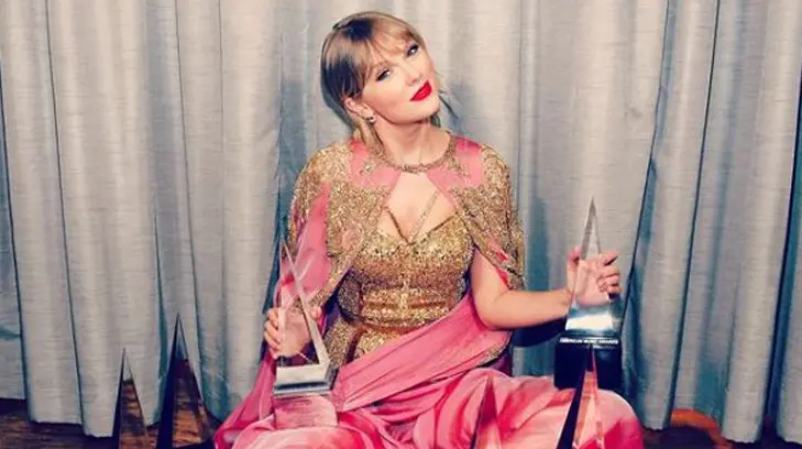 Reconocen a Taylor Swift como Artista de la Década