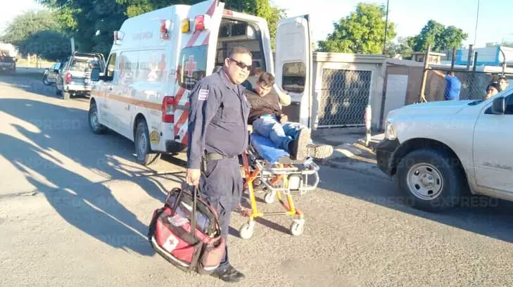 Le disparan a un joven en la colonia Metalera