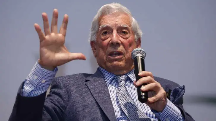 Mario Vargas Llosa agradece las críticas de Gutiérrez Müller
