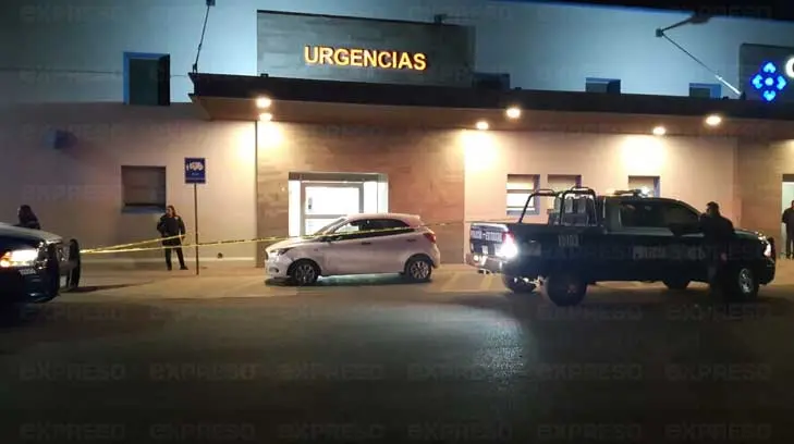 Llevan a baleado al hospital; les encuentran droga