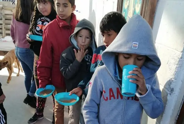 Invitan a patrocinarle el desayuno a menores de ‘Las Cuevitas’