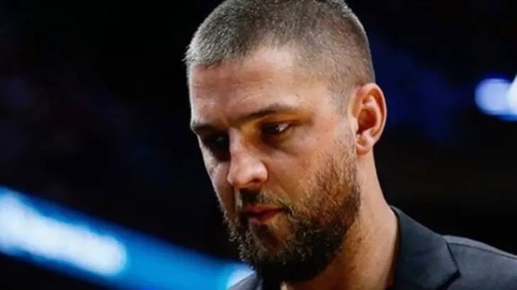 Carrera de jugador de la NBA podría terminar por accidente de auto