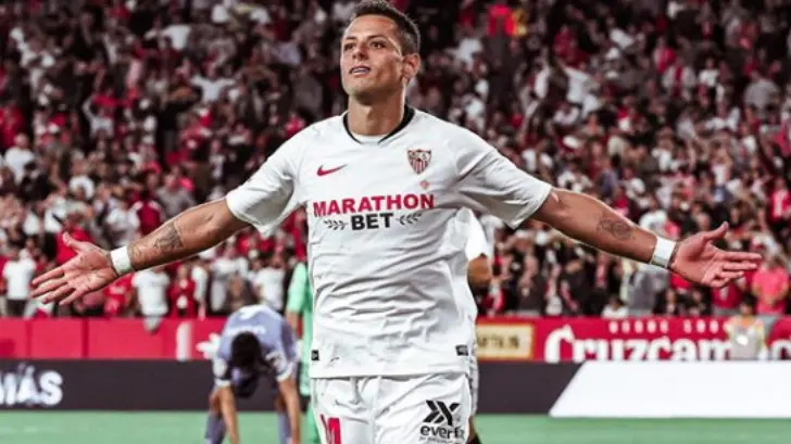 ‘Chicharito’, en el mejor equipo latino de la década en Bundesliga