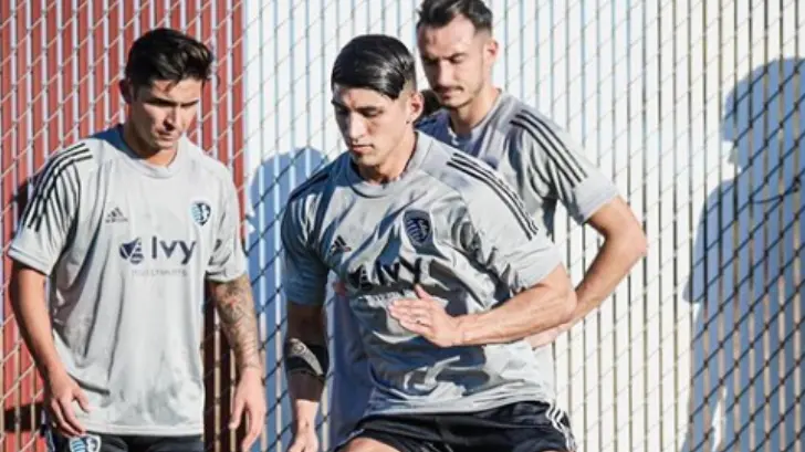 Alan Pulido fue vetado de la Selección Mexicana gracias a Tigres