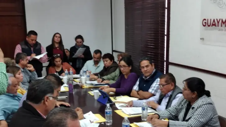 Cabildo avala que CEA entregue 2 mdp para reparar vialidades de Guaymas