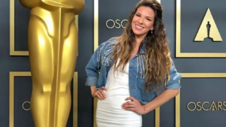 Carmen Sarahí, la mexicana que cantará en la gala de los Oscar