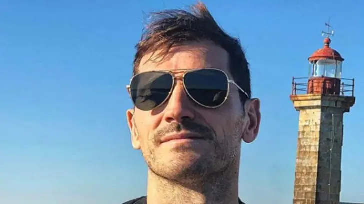 Iker Casillas va por la presidencia de la RFEF