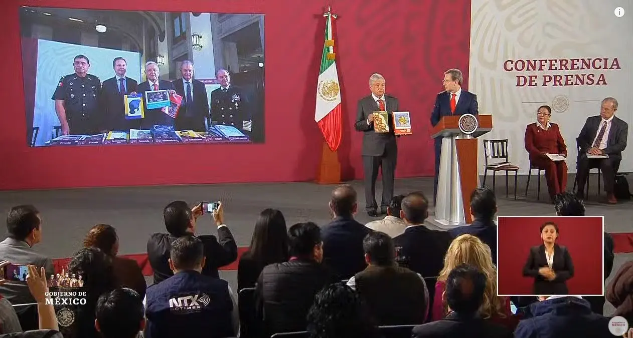 Presentan libros de texto para el próximo ciclo escolar