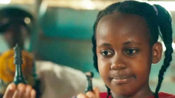 Muere Nikita Pearl Waligwa, actriz de Disney