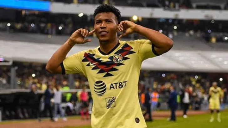 Roger Martínez se disculpa con la afición del América