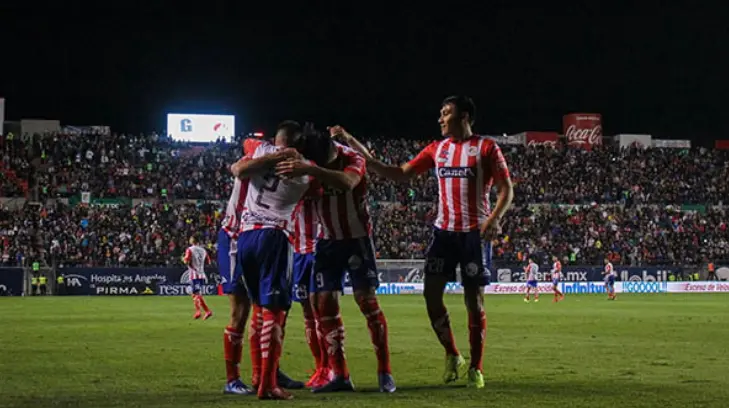 San Luis vence en casa al líder León