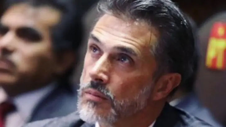 Sergio Mayer le dará el visto bueno al documental ‘Sólo para mujeres’
