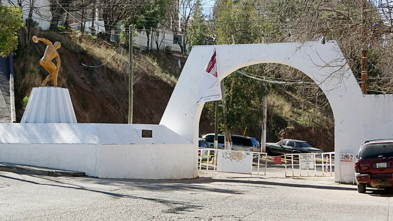 Cambian nombre a unidad deportiva en Nogales