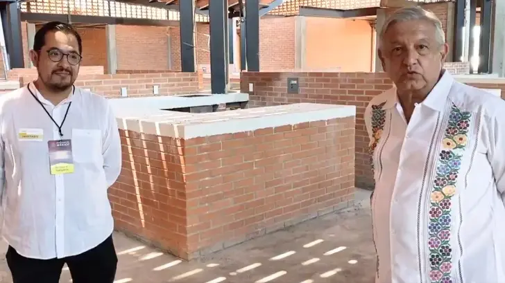 VIDEO | López Obrador llama a comprar en tianguis y mercados ante Covid-19