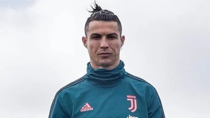 Cristiano Ronaldo pide que se sigan los consejos de la OMS