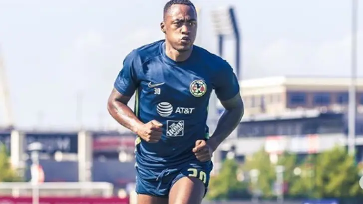 Renato Ibarra queda fuera otra vez