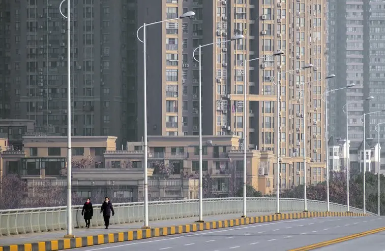 Wuhan, China comienza a reanudar su movimiento