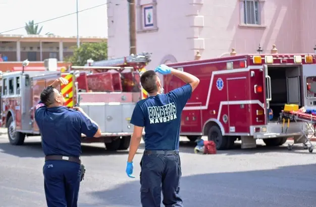 Bomberos de Navojoa buscan protegerse del Covid-19
