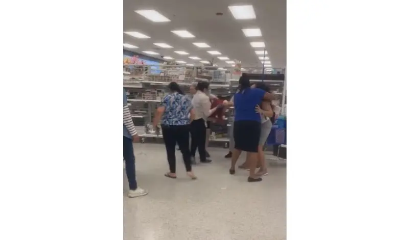 Se armó la bronca en tiendas de EUA tras reabrir