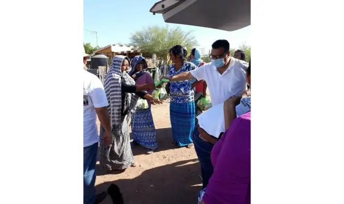 Tribu Lipan Apache reúne despensas para otras etnias