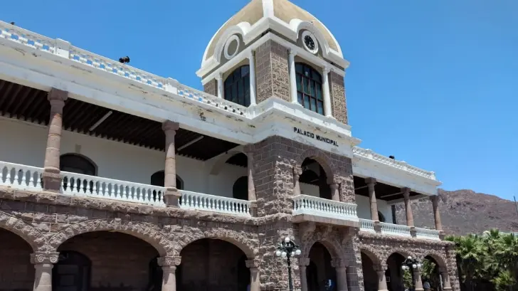 Adelantan vacaciones a empleados de Gobierno en Guaymas