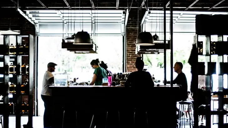 Se contagian 85 tras acudir a un bar en Michigan