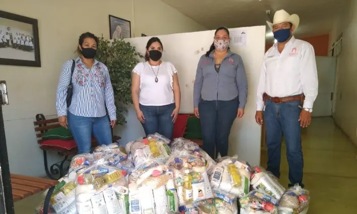 Cabildo de Álamos realiza donación de despensas