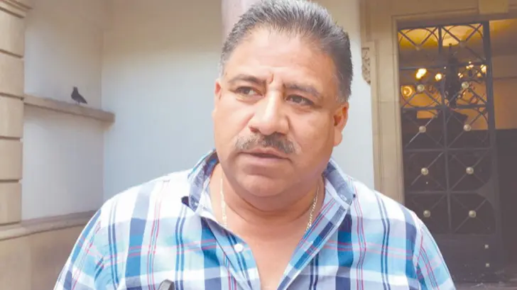 Célida fue quien ordenó dar base a personal de confianza: Salvador Díaz Olguín