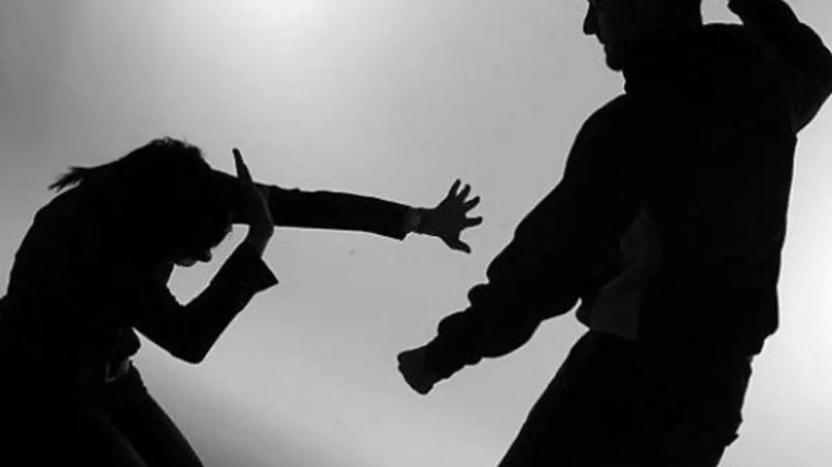 Se ponen violentos y atacan a sus familiares