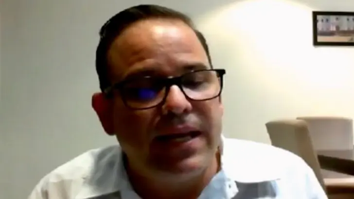 David Anaya Cooley se reúne con comités de vecinos de Cananea, Arizpe y Bacoachi