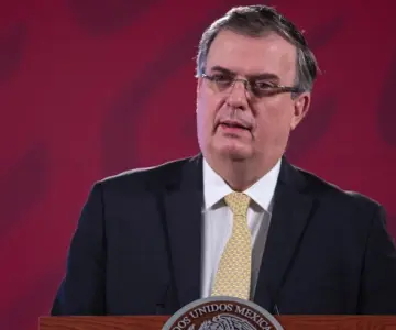 Propone Ebrard ley general de las juventudes de México