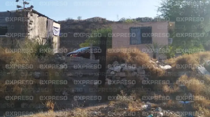 VIDEO | Aseguran vehículo con reporte de robo en la colonia San Luis