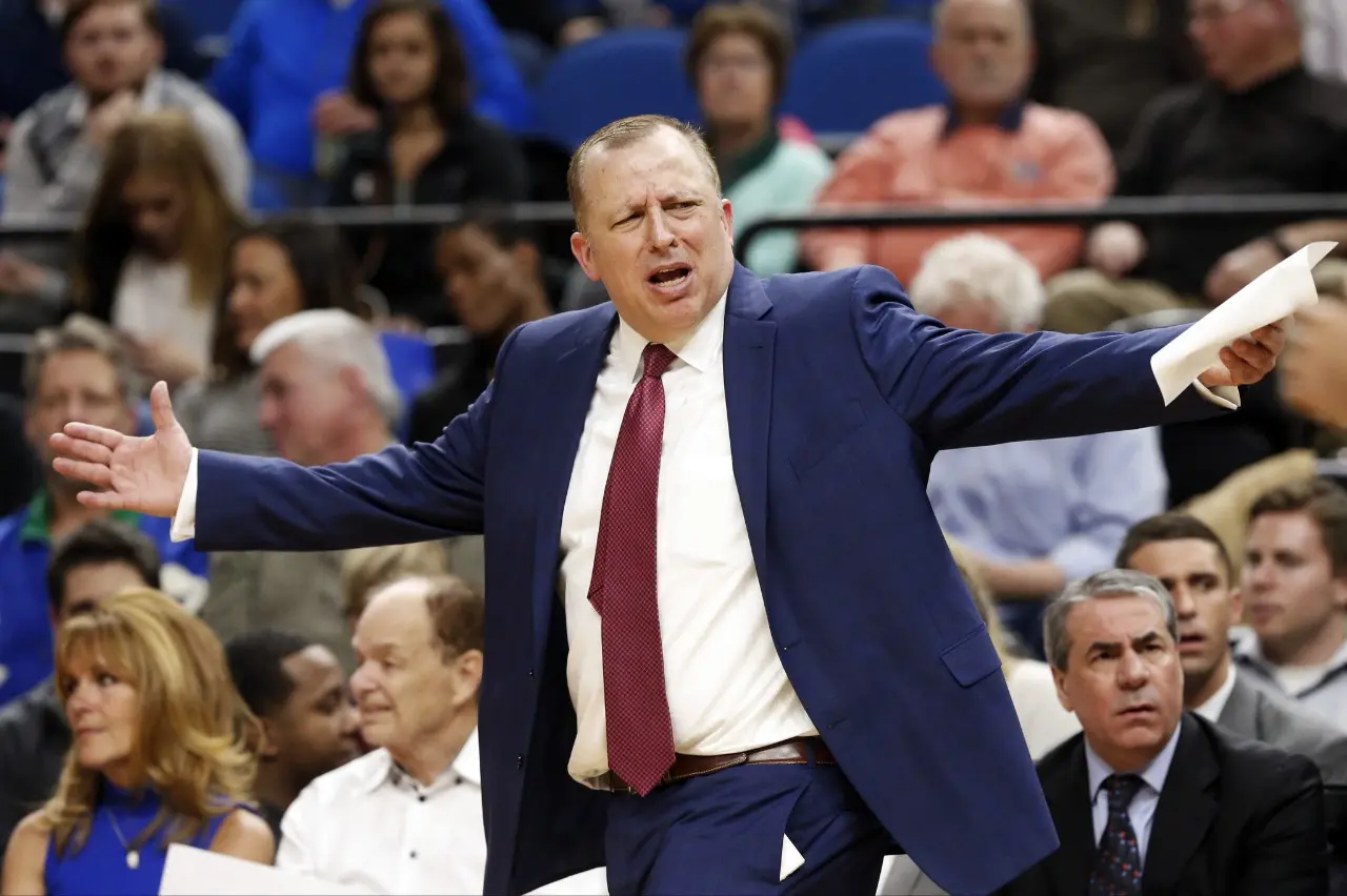 Thibodeau puede llegar a los Knicks