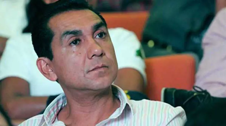 Ordenan nueva aprehensión contra Abarca y su esposa