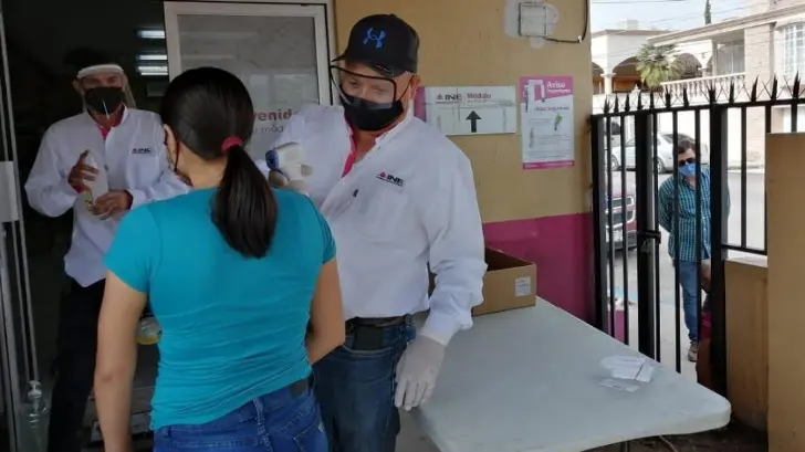 Reactivan entrega de credenciales de elector