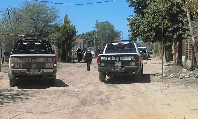 Sin compasión, hombre agarra a golpes a su propia madre en Miguel Alemán