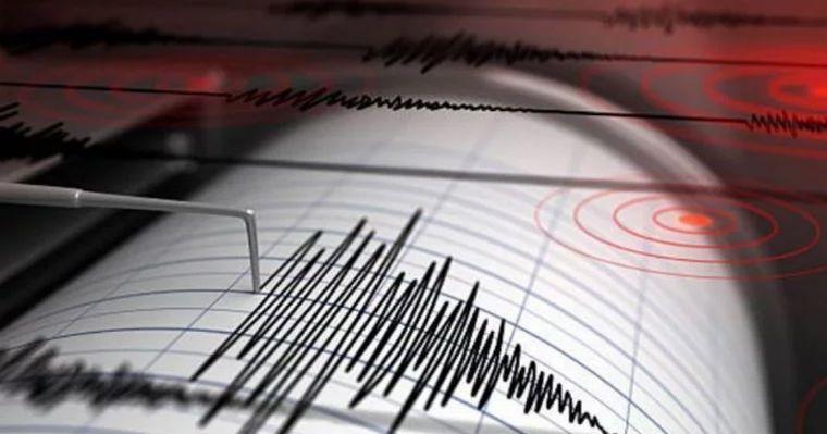 Terremoto de 6.2 grados deja más de 100 muertos y 200 heridos en China