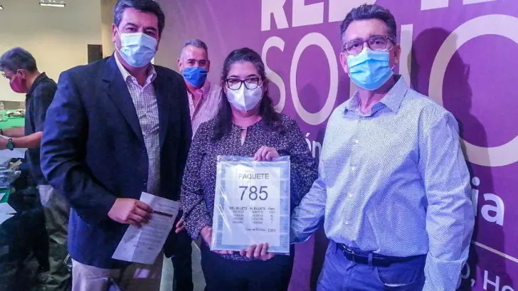 Entregan ‘cachitos’ a hospitales de Sonora