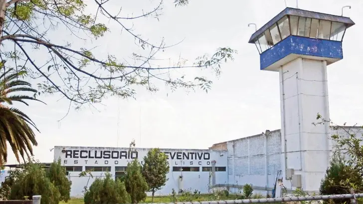 Anuncian cierre permanente del penal federal de Puente Grande