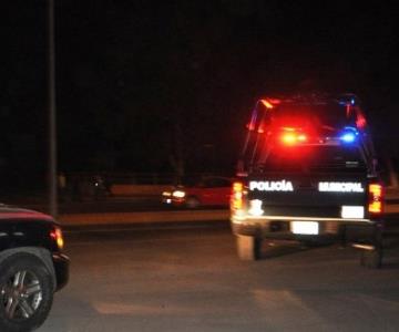 Joven ataca con navaja a su madre en la Sahuaro Indeco; queda arrestado