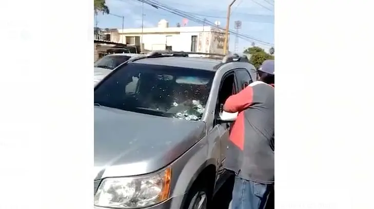 Ejecutan a dos a plena luz del día en la Lázaro Mercado de Obregón