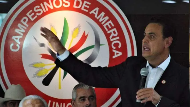 Diputado del PRI da positivo a Covid-19