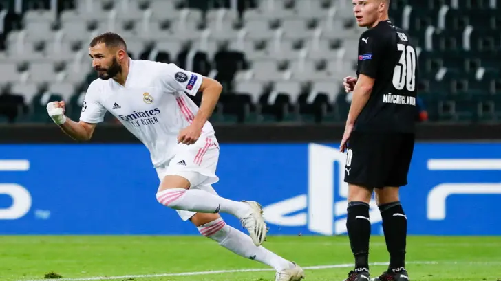 VIDEO | “No se la pasen [a Vinicius]”, pide Karim Benzema