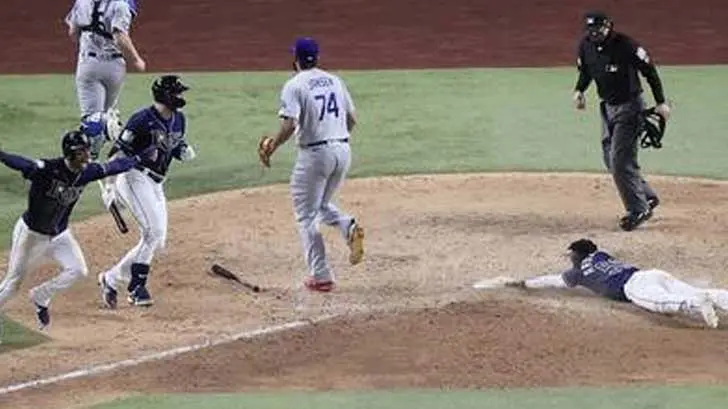 Los Rays dejan tendidos a Dodgers