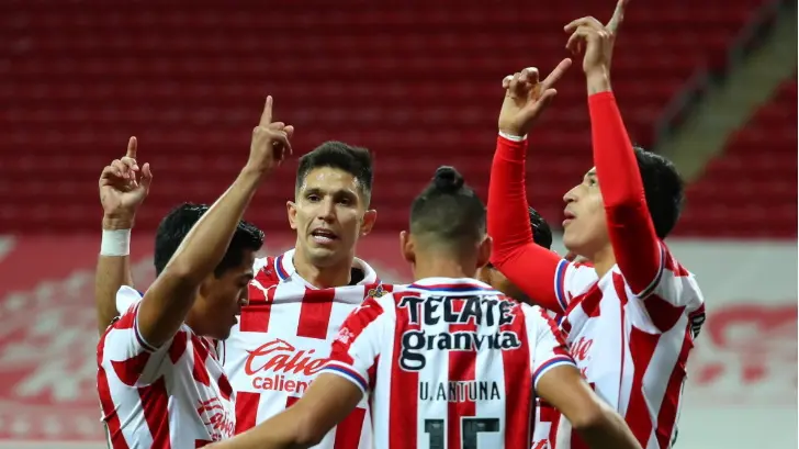 VIDEO | Chivas pasa a la Liguilla; derrota por la mínima al Necaxa