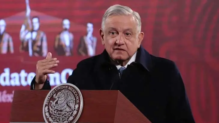 Al menos 8 personas cumplen criterios de contacto con AMLO: José Luis Alomía