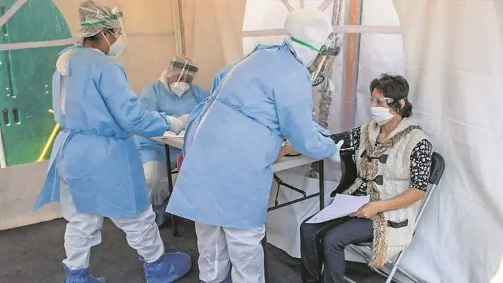¿Cuántos derechohabientes recuperados de Covid han recibido atención en el IMSS?