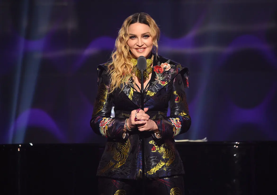 Madonna es hospitalizada por una infección bacteriana